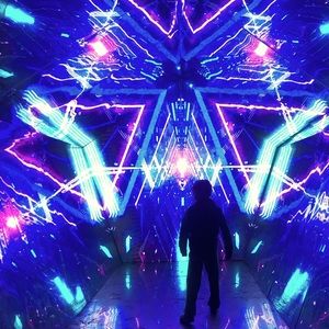 Meet your Posher, Meredith